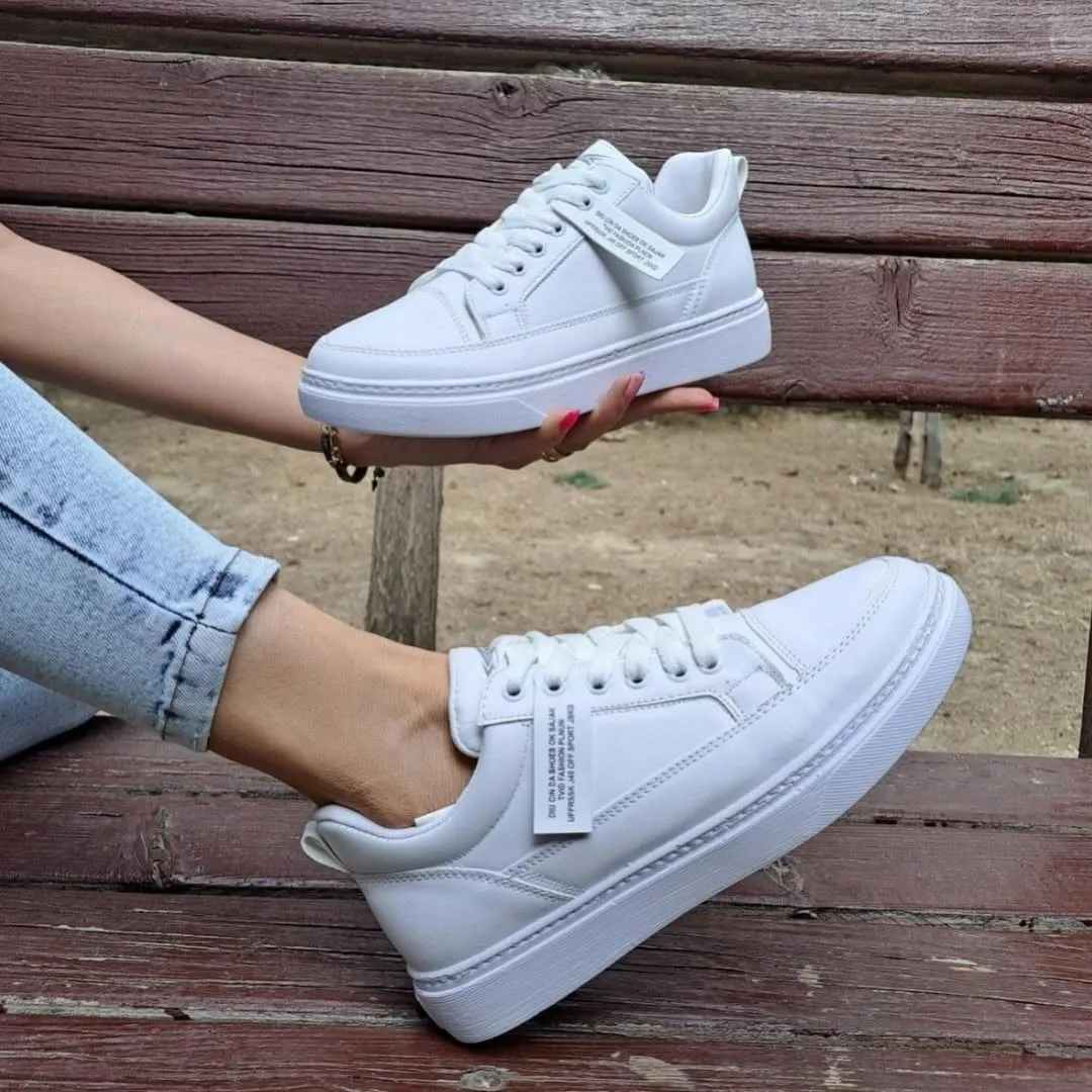 کفش ونس زنانه سفید مدل زئوس چرم صنعتی دور دوخت زیره پیو سبک سایز 39 تا 41