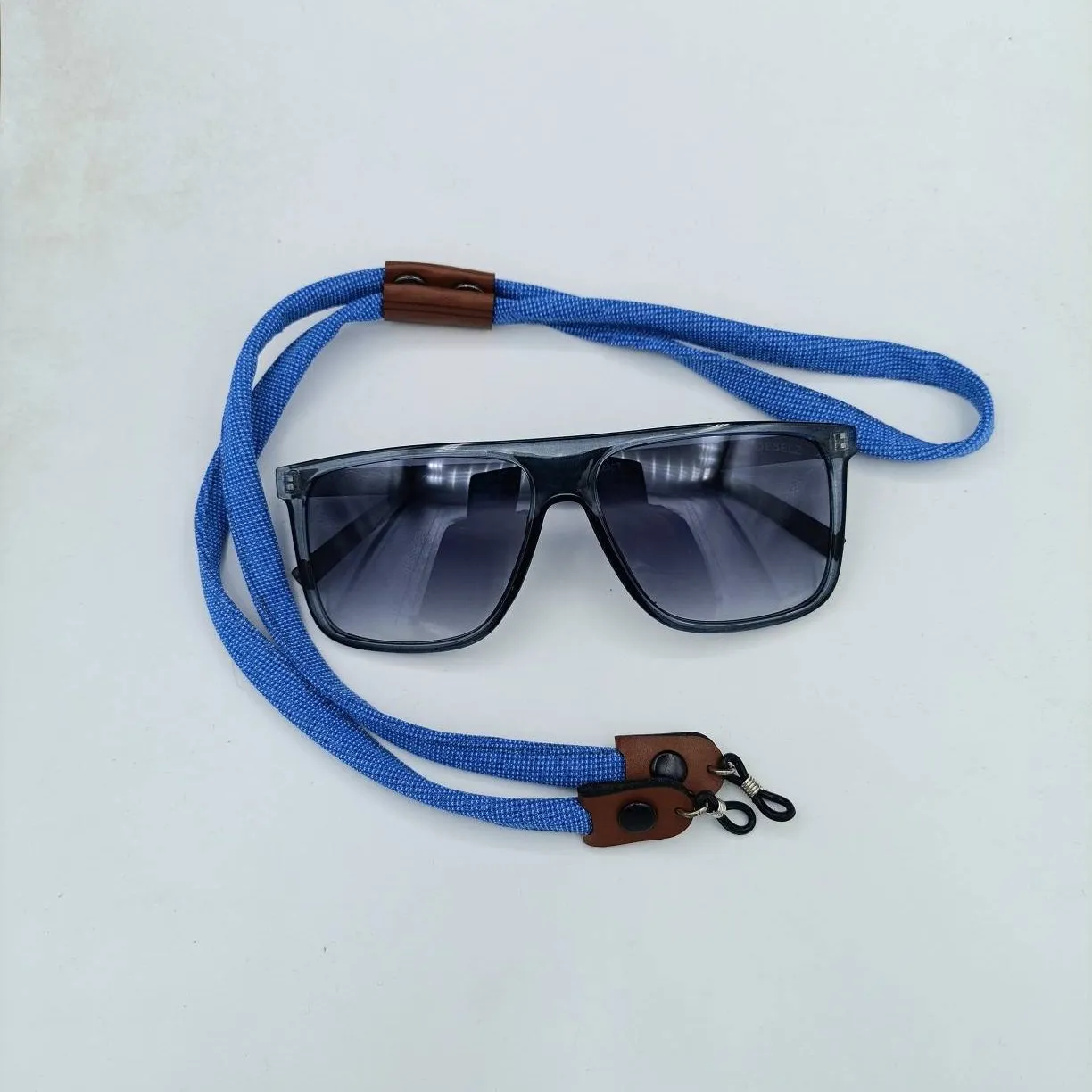 عینک آفتابی مردانه دیزل DESELZ آیتم 2307 استاندارد UV400 مناسب صورت متوسط و بزرگ
