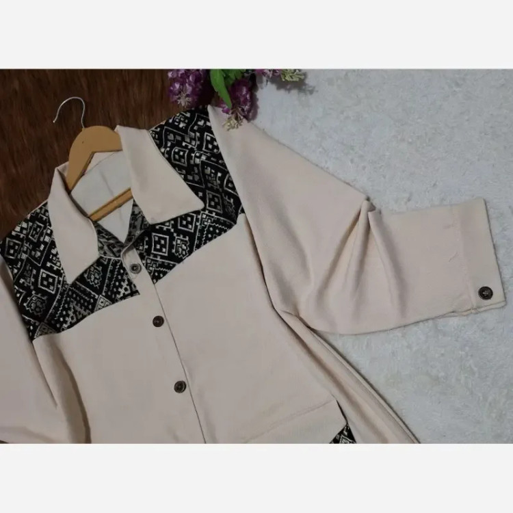 شومیز مانتویی کتان کتیبه دار فری سایز