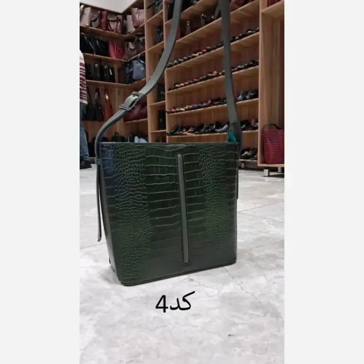 کیف زنانه چرم طبیعی گاوی تبریز مدل آناهیتا